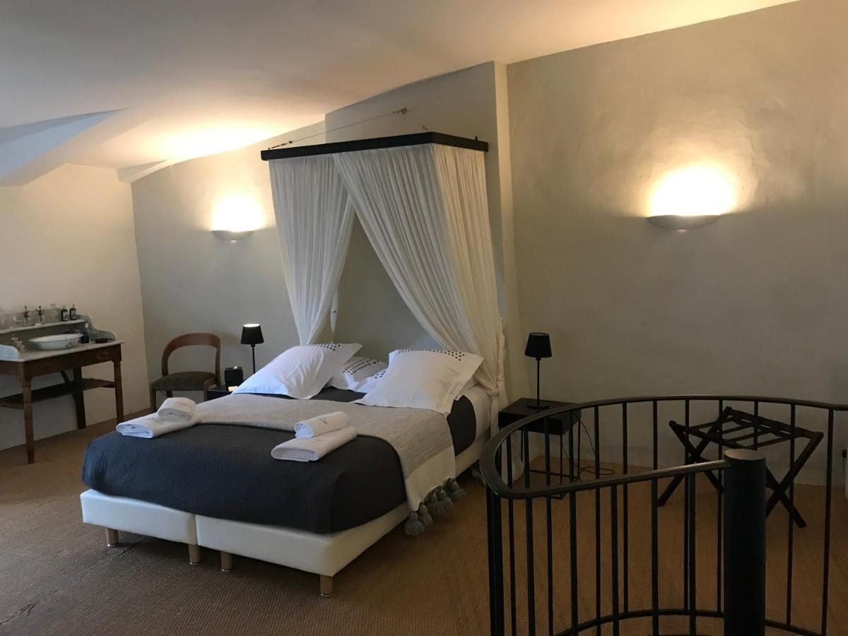 Monte Arena Chambre D'Hotes Montaren-et-Saint-Médiers 外观 照片